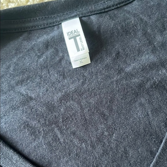 New Orleans Vampire Café Black Tee - Picture 2 of 4